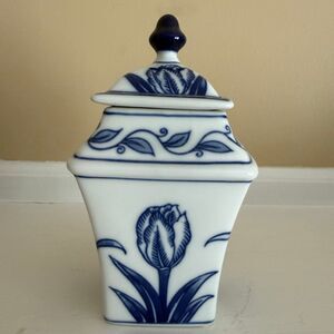 Bombay Company Blue & White Tulip Lidded Container | Ceramic Decorative Jar
